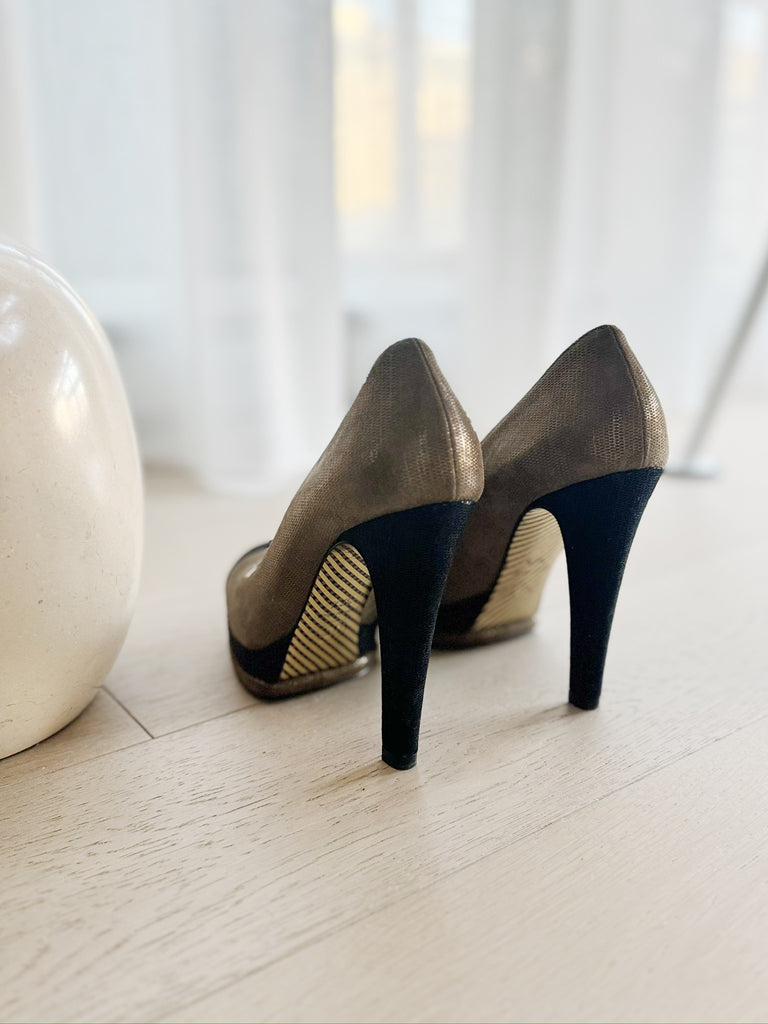 Leather Pumps