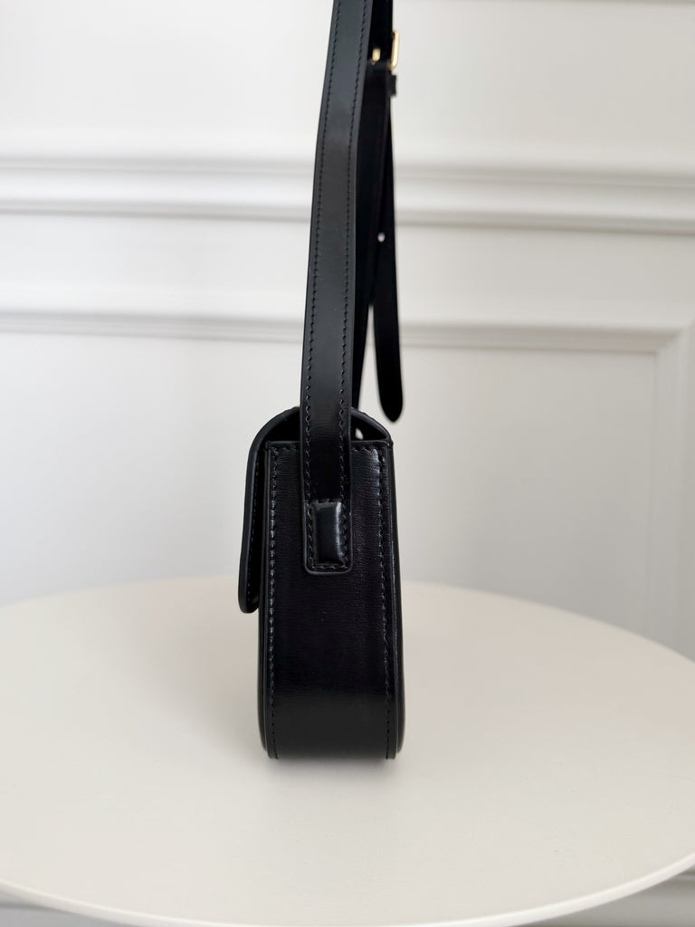 Triomphe Claude Leather Shoulder Bag