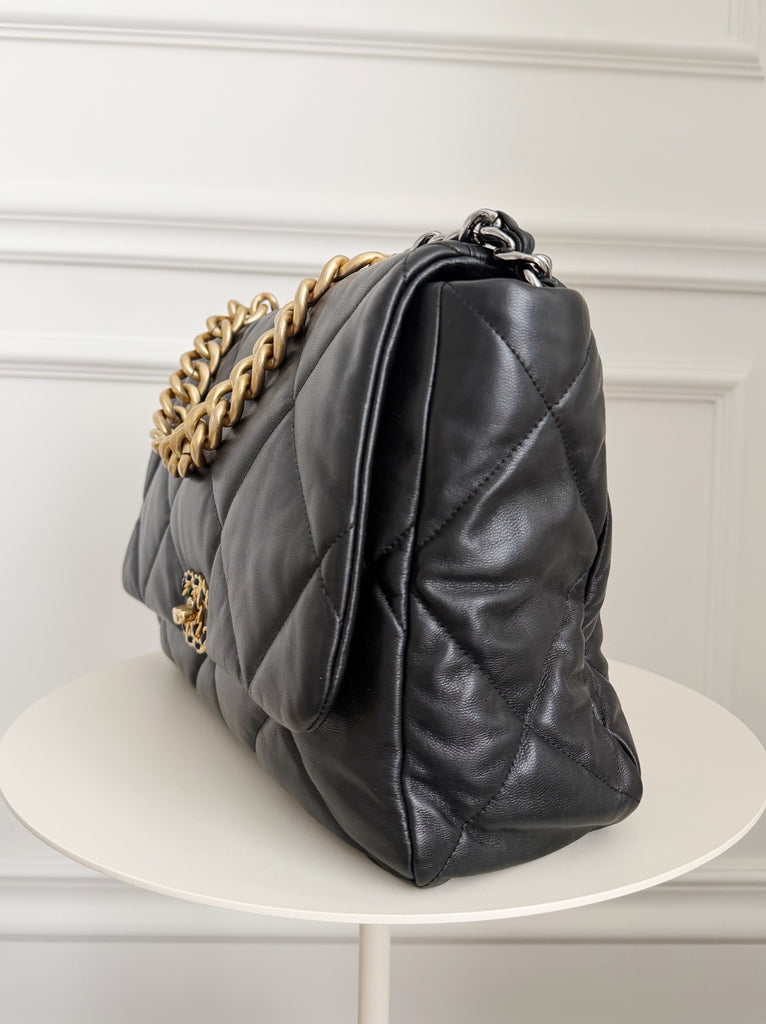 19 Maxi Leather Handbag