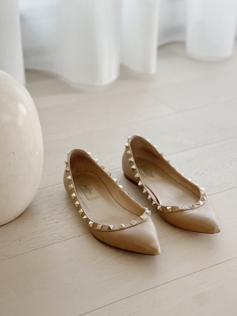 Rockstud Leather Pointed Flats