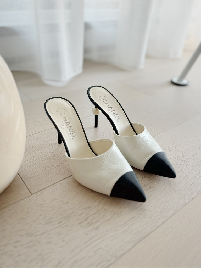 Leather Pearl Detail Mules