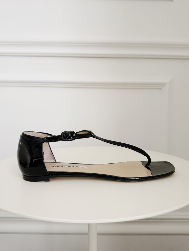 Patent Leather Thong Flat Sandals