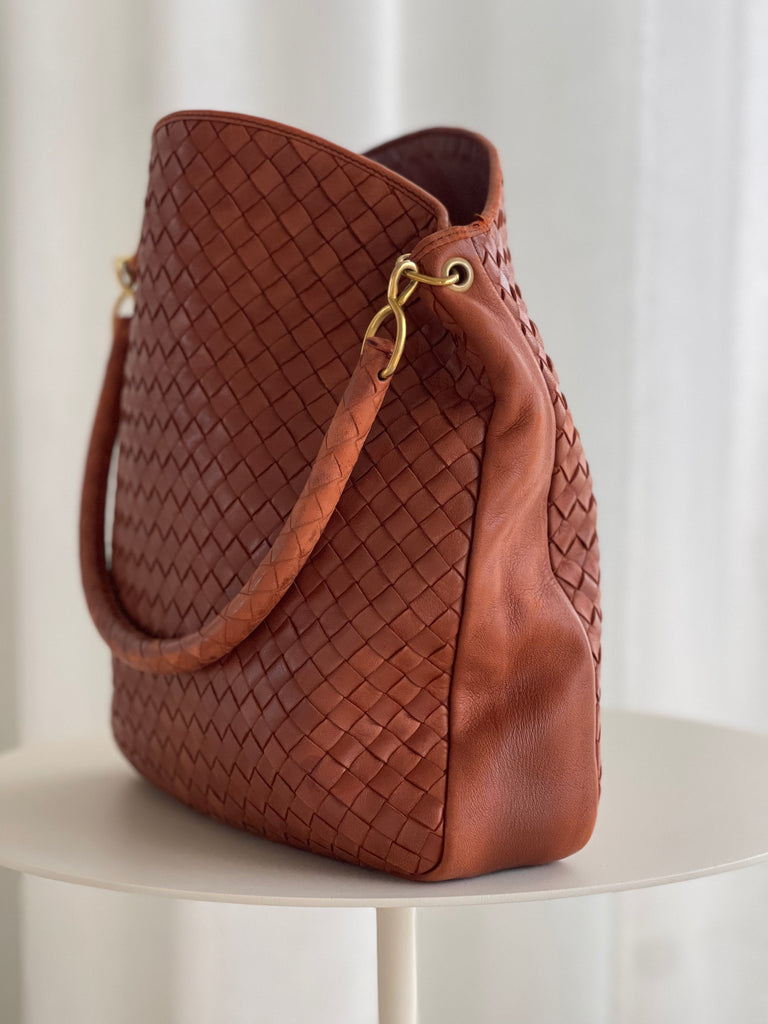 Vintage Intrecciato Leather Shoulder Bag