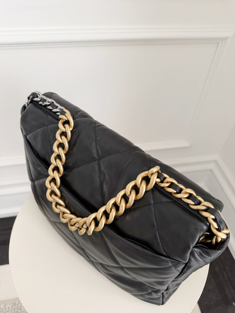19 Maxi Leather Handbag