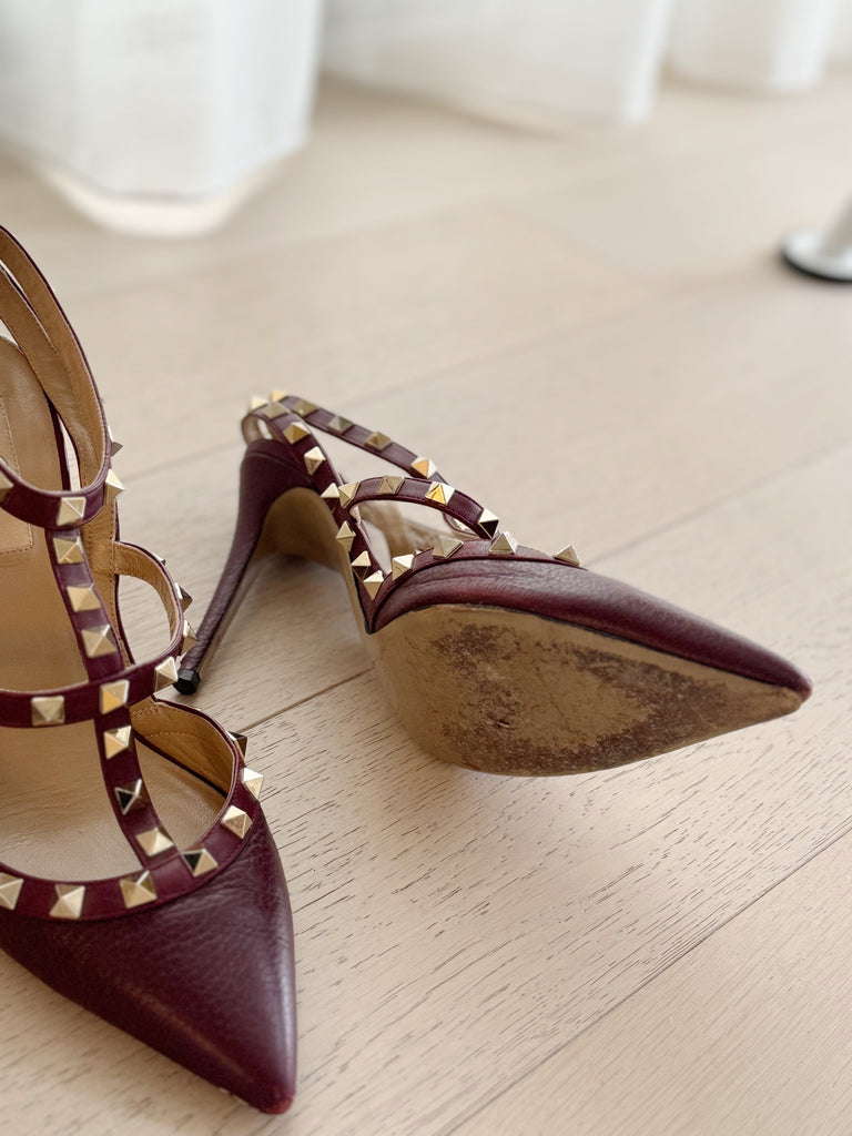 Leather Rockstud Pumps