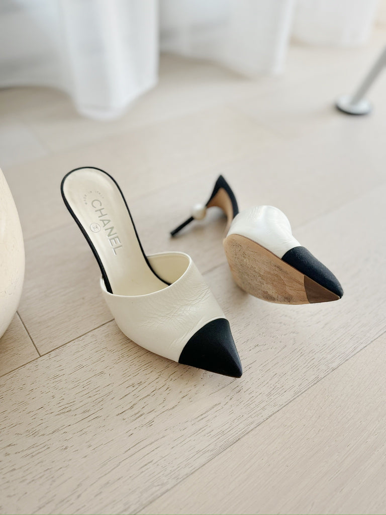 Leather Pearl Detail Mules