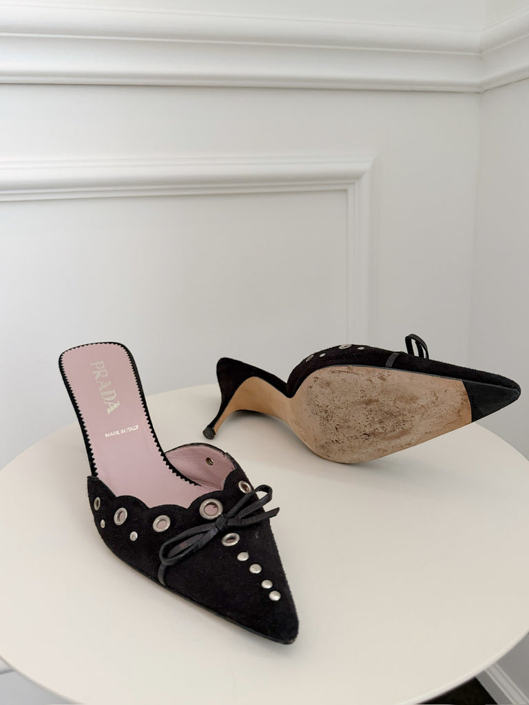 Vintage Suede Scalloped Mules