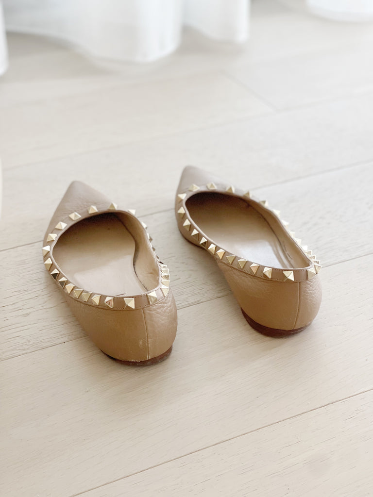 Rockstud Leather Pointed Flats