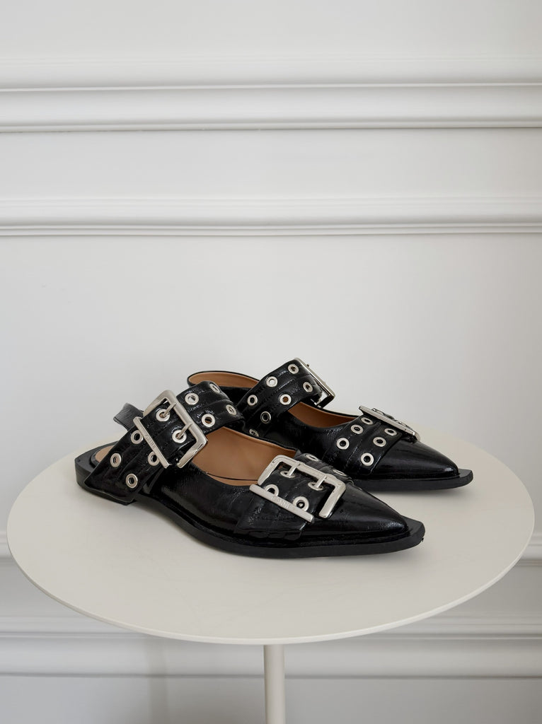Leather Pointed Flats