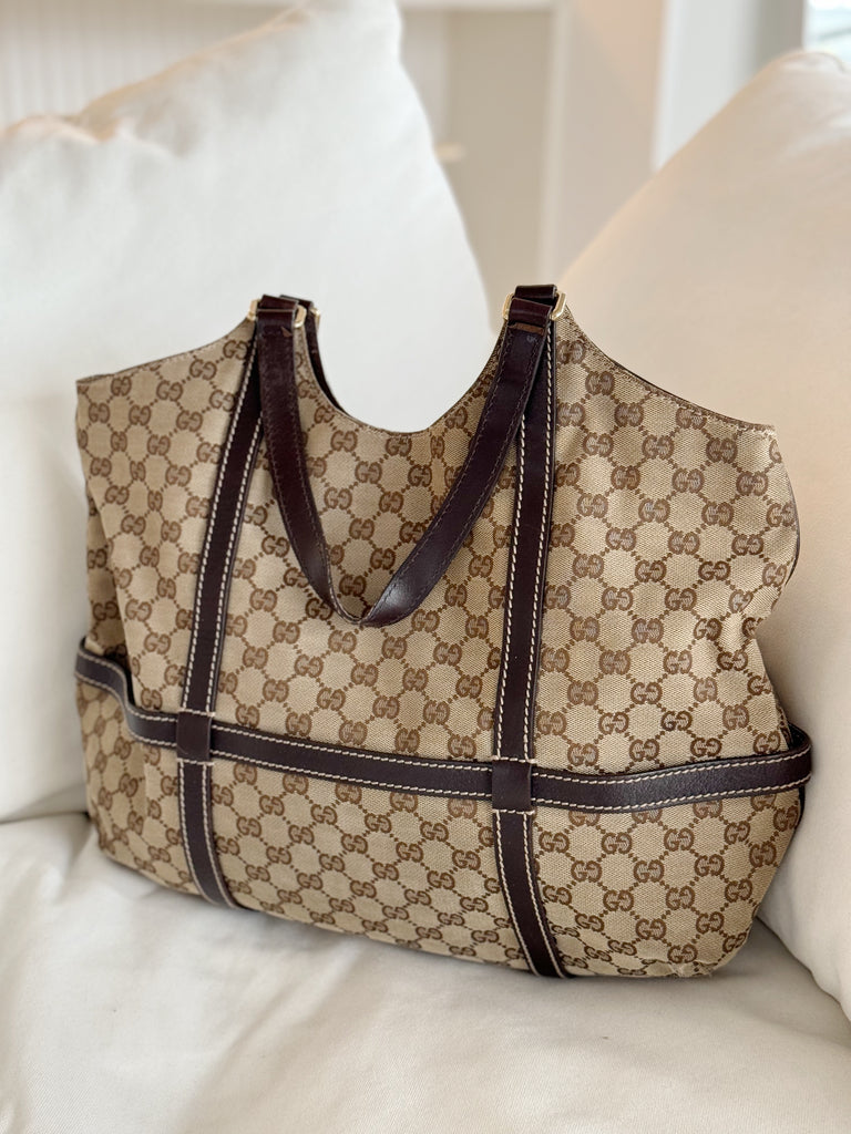 GG Canvas Hobo Shoulder Bag