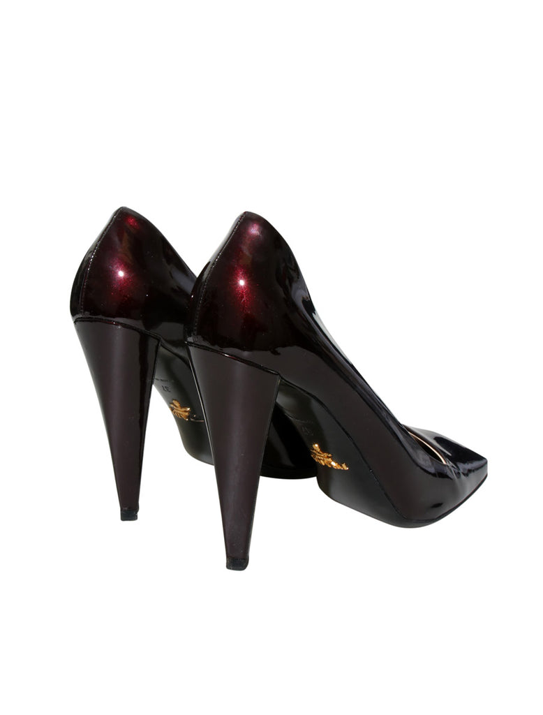 Sqaure Toe Patent Leather Pumps