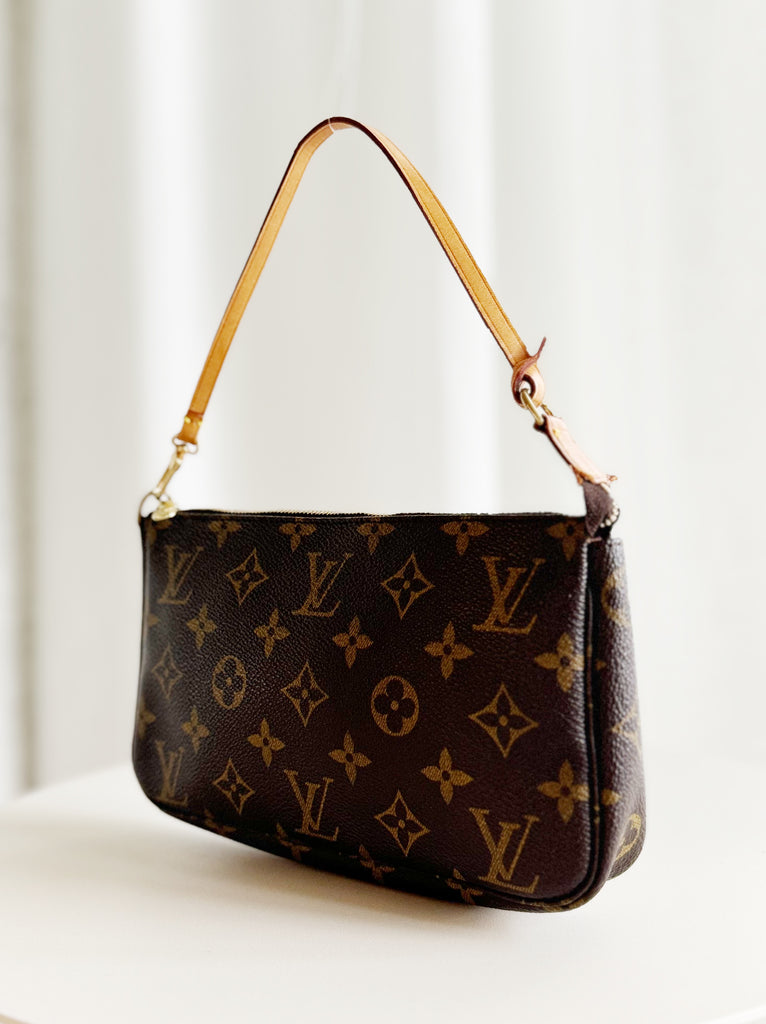Vintage Monogram Pochette Accessoires