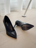 Pointed Pumps