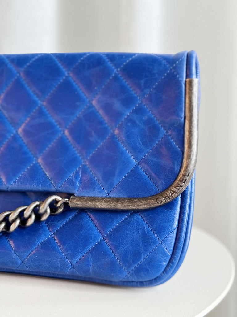 Glazed Calfskin Quilted Chain Clutch Bag