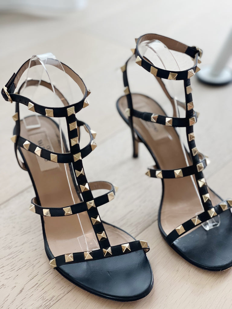 Rockstud Leather Sandals