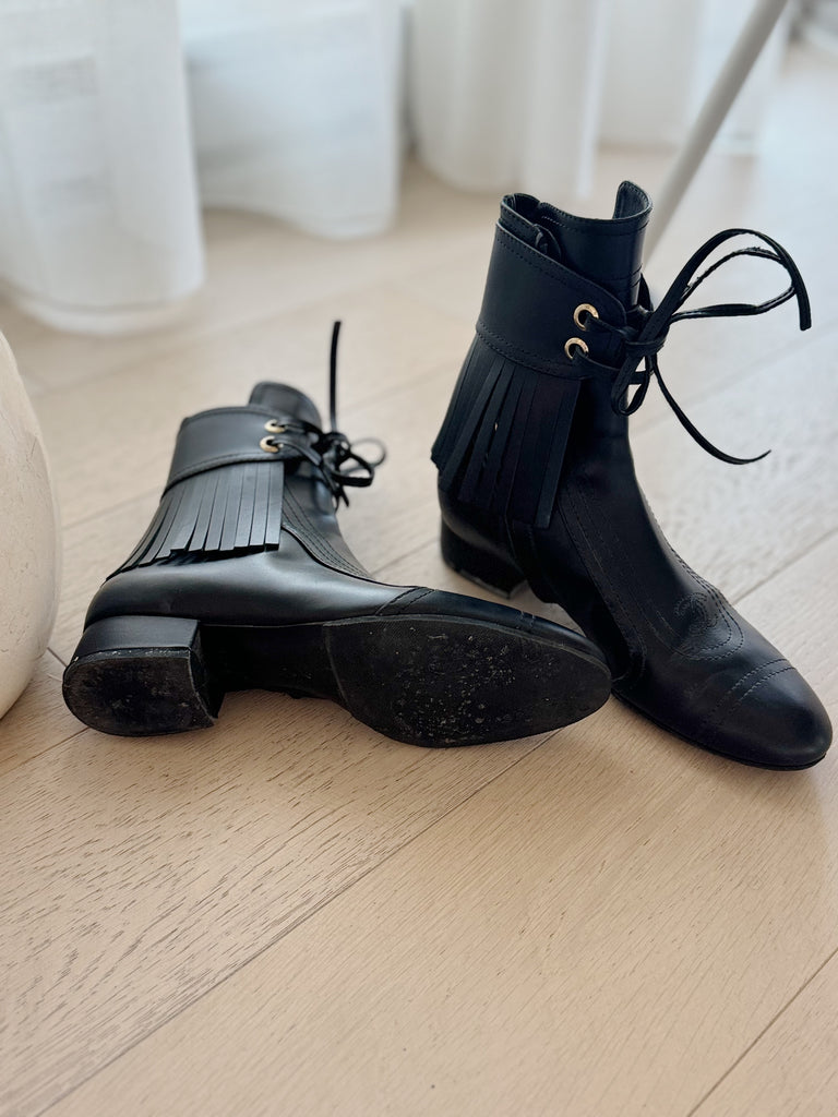 Leather Fringe Lace-Up Boots
