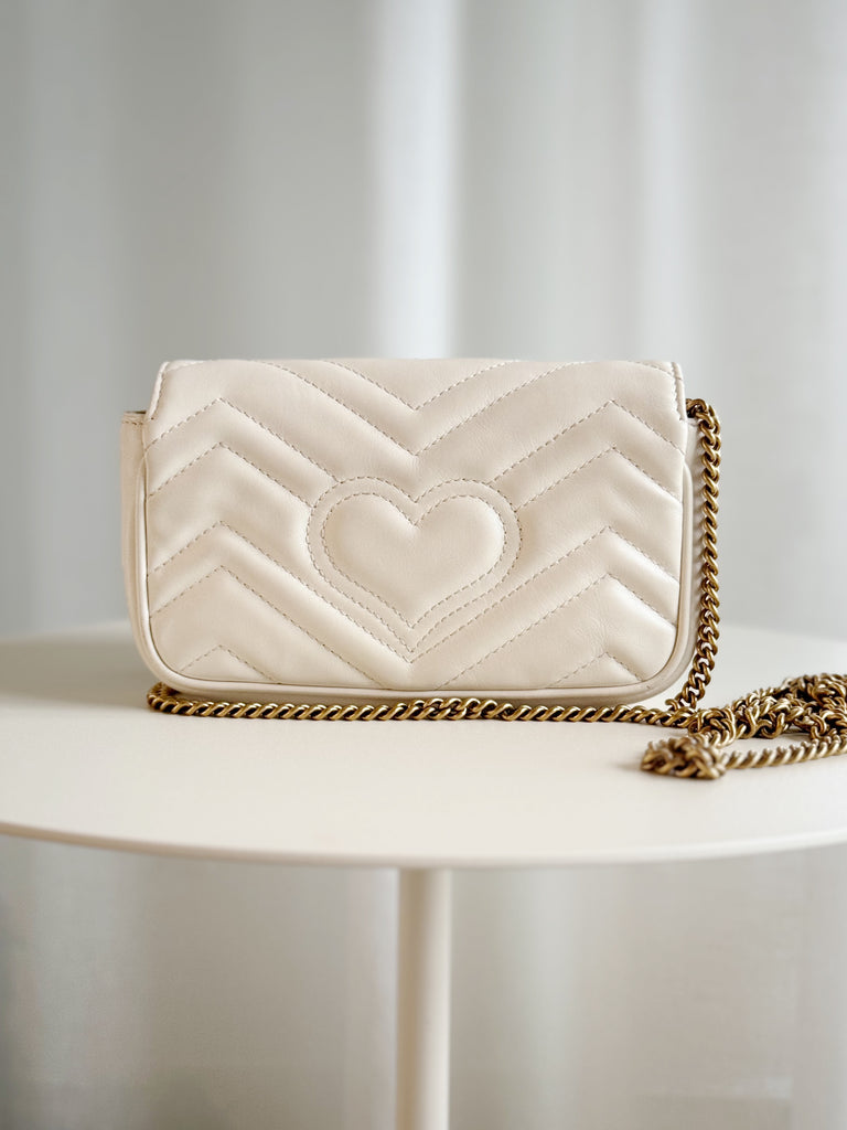 GG Marmont Leather Super Mini Bag