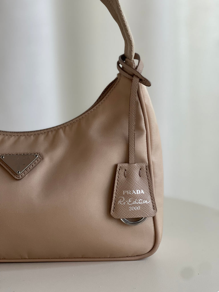 Re-edition 2000 Nylon Shoulder Bag