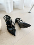Leather Rockstud Pumps