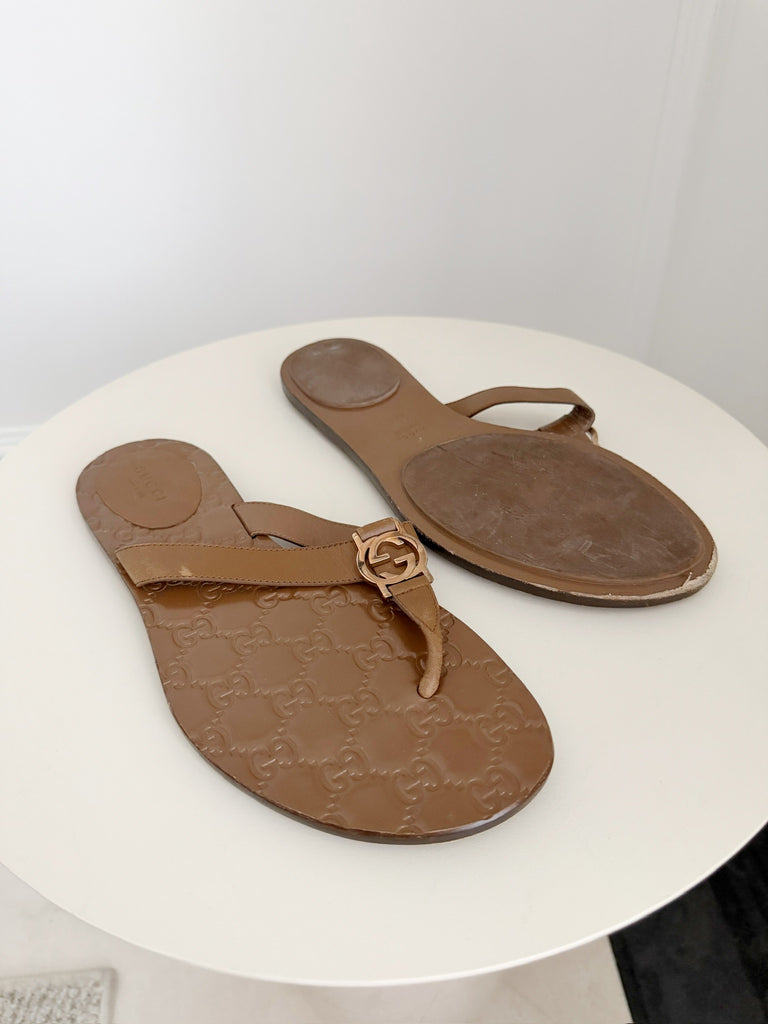 Leather Flat Thong Sandals