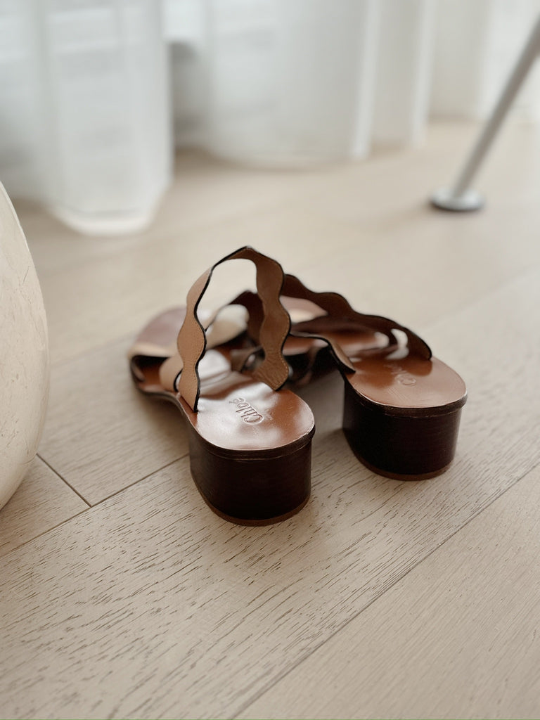 Scalloped Detail Leather Slide Sandals