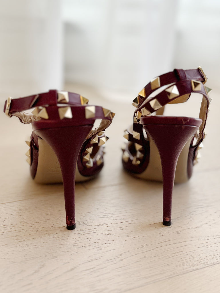 Leather Rockstud Pumps