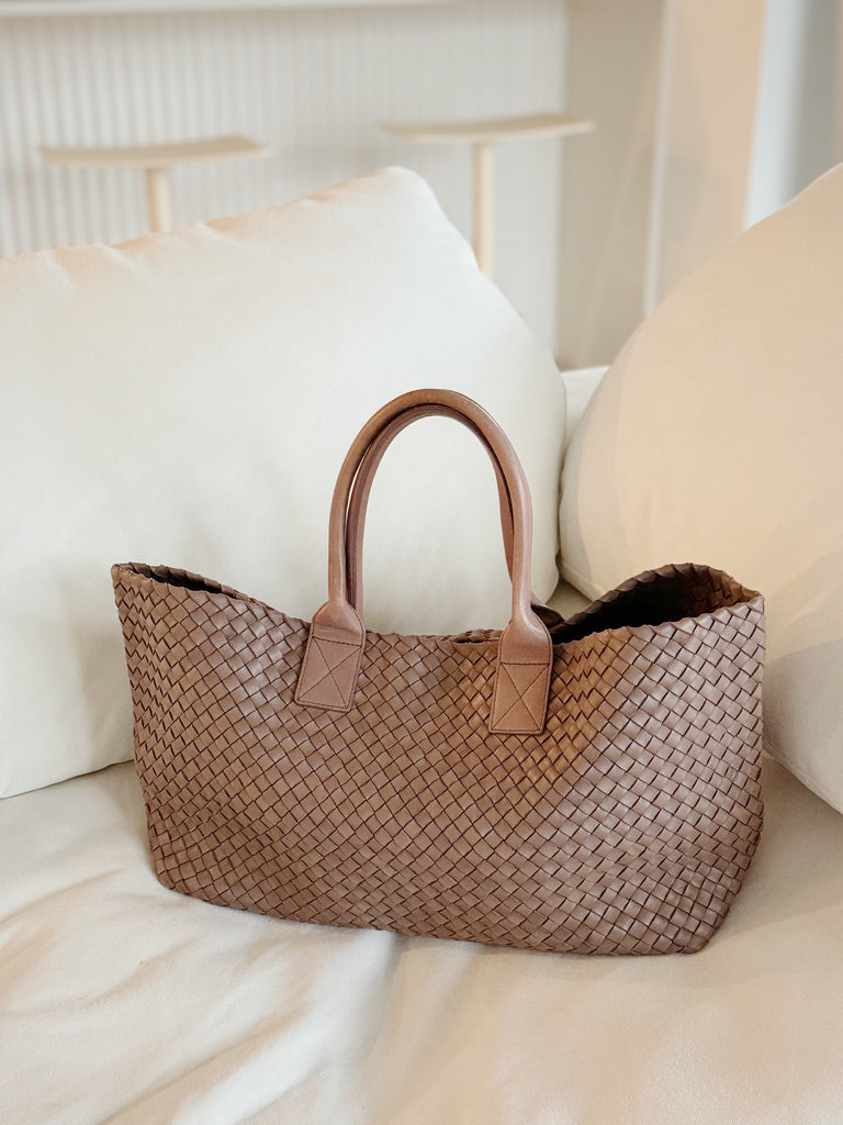 Intrecciato Cabat Medium