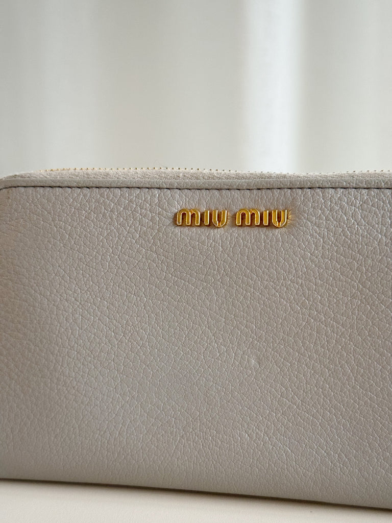 Continental Zip Leather Wallet