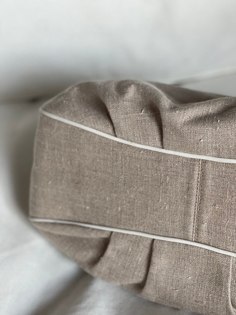 Vintage Embroidered Shoulder Bag