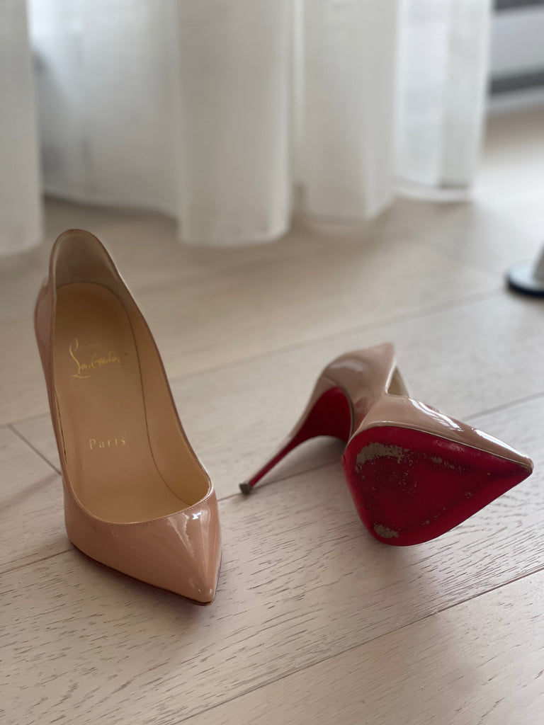 Pointed Patent Leather Pumps