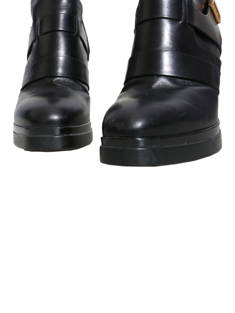 Buckle Detail Leather Booties