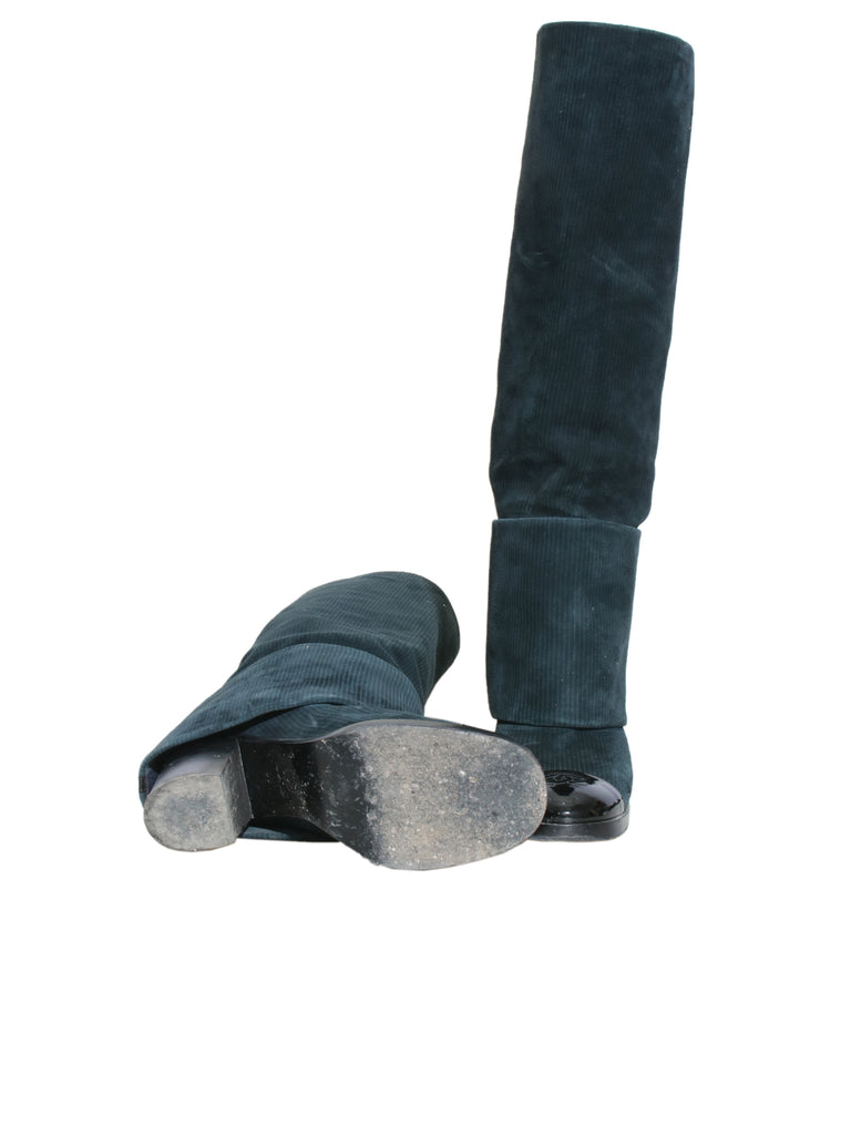 Suede Round Toe Knee-High Boots