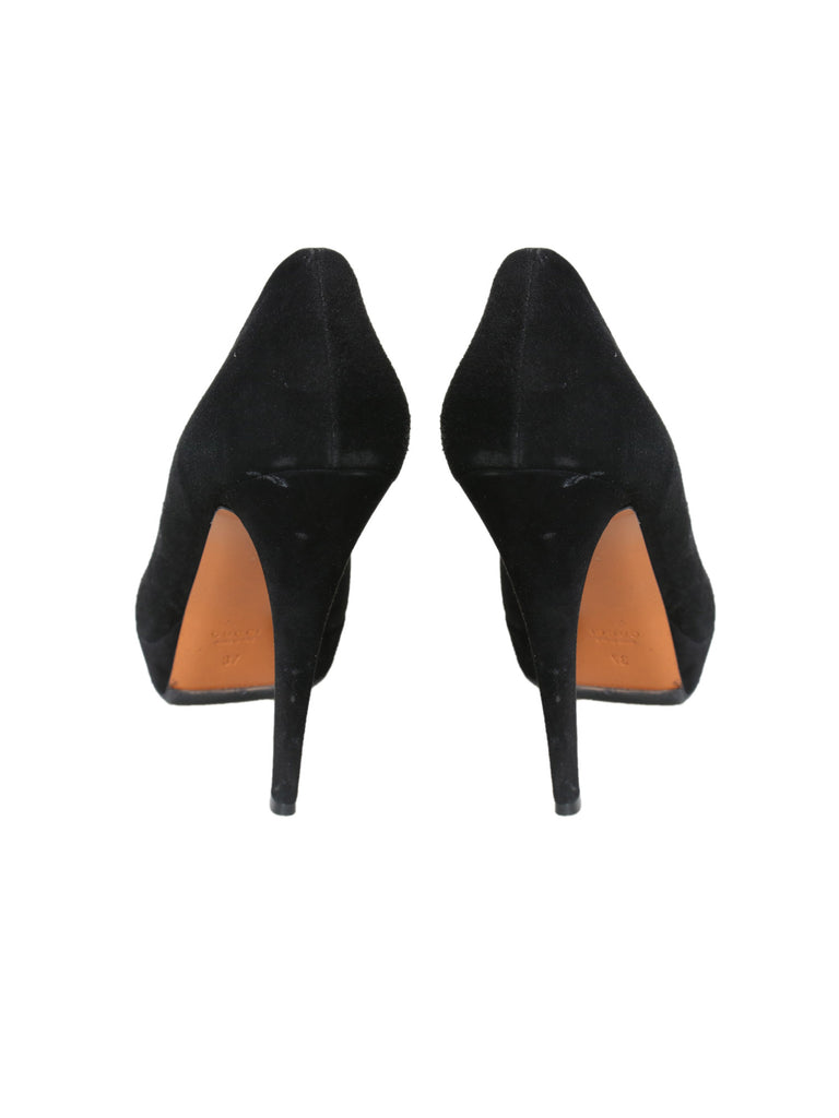 Gucci Suede Pumps