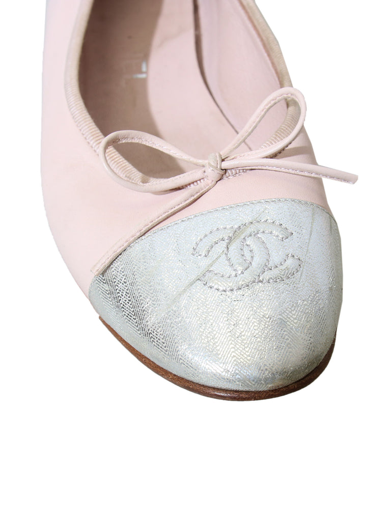 Chanel CC Cap-Toe Leather Ballet Flats