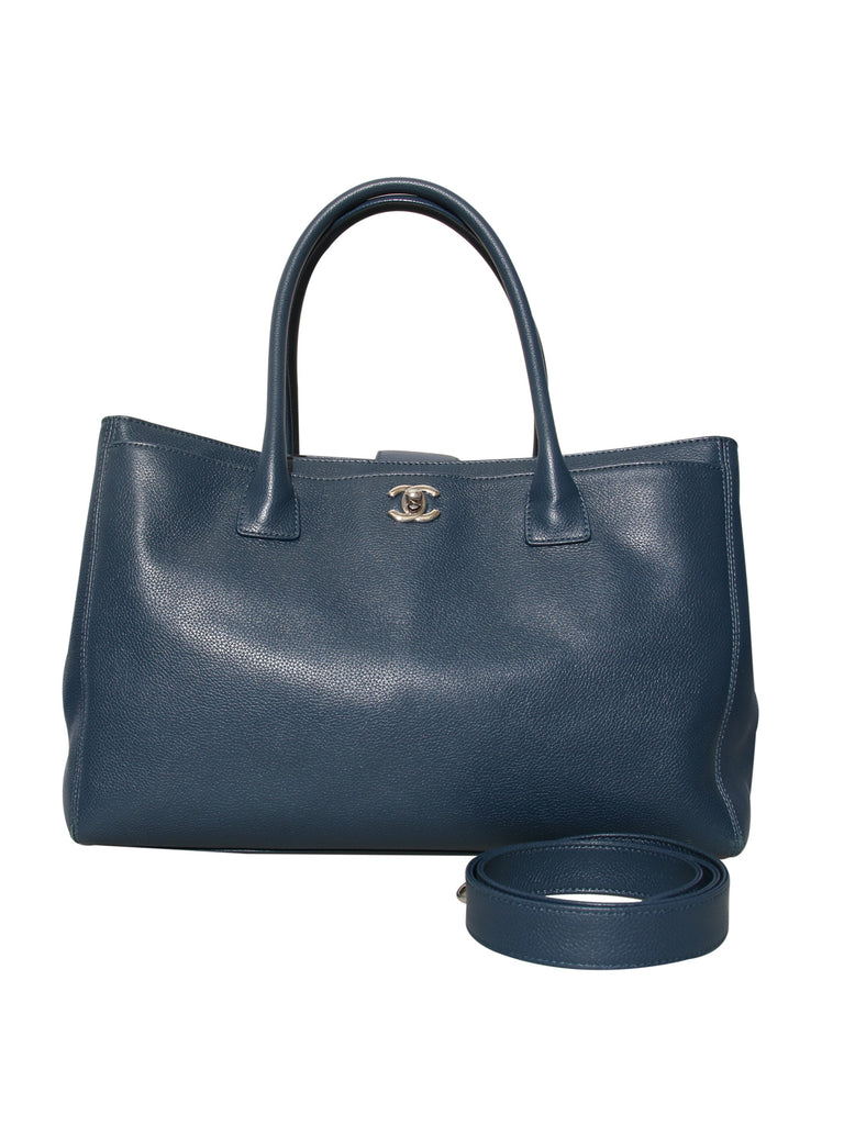 Chanel Leather Cerf Tote