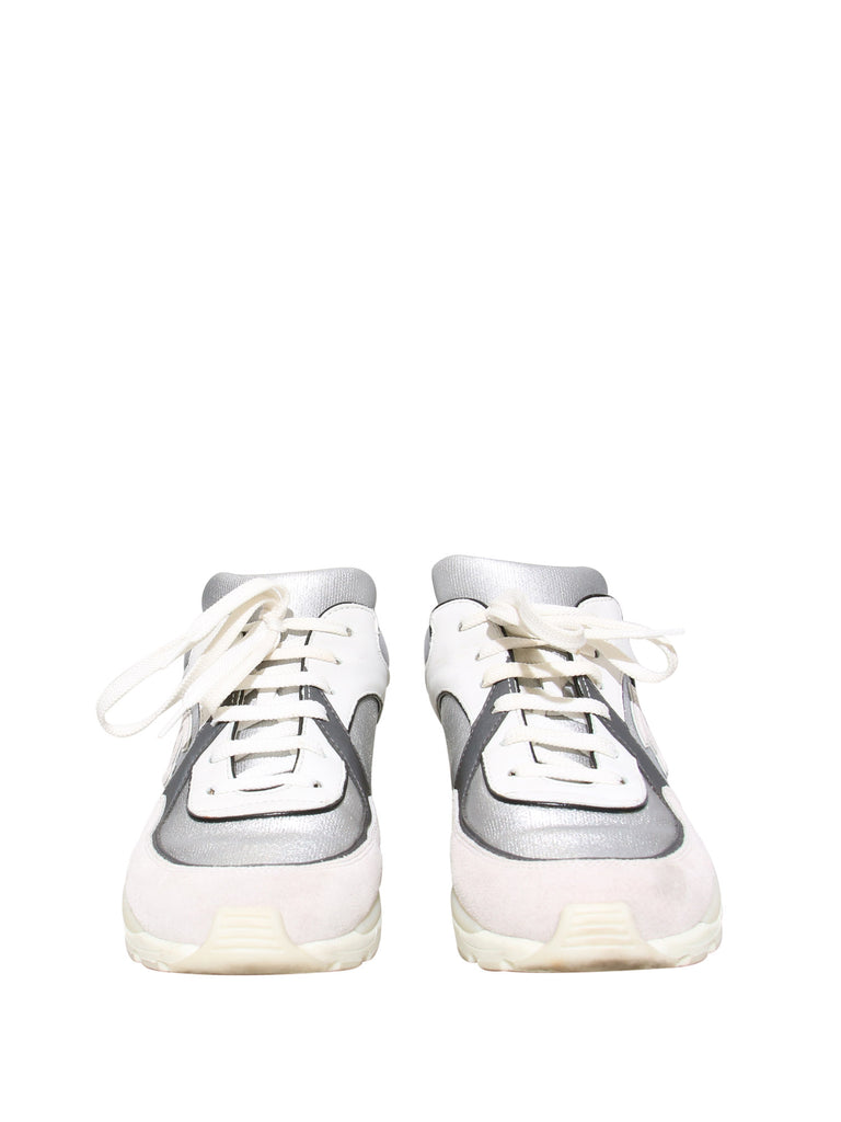Chanel CC Low-Top Sneakers