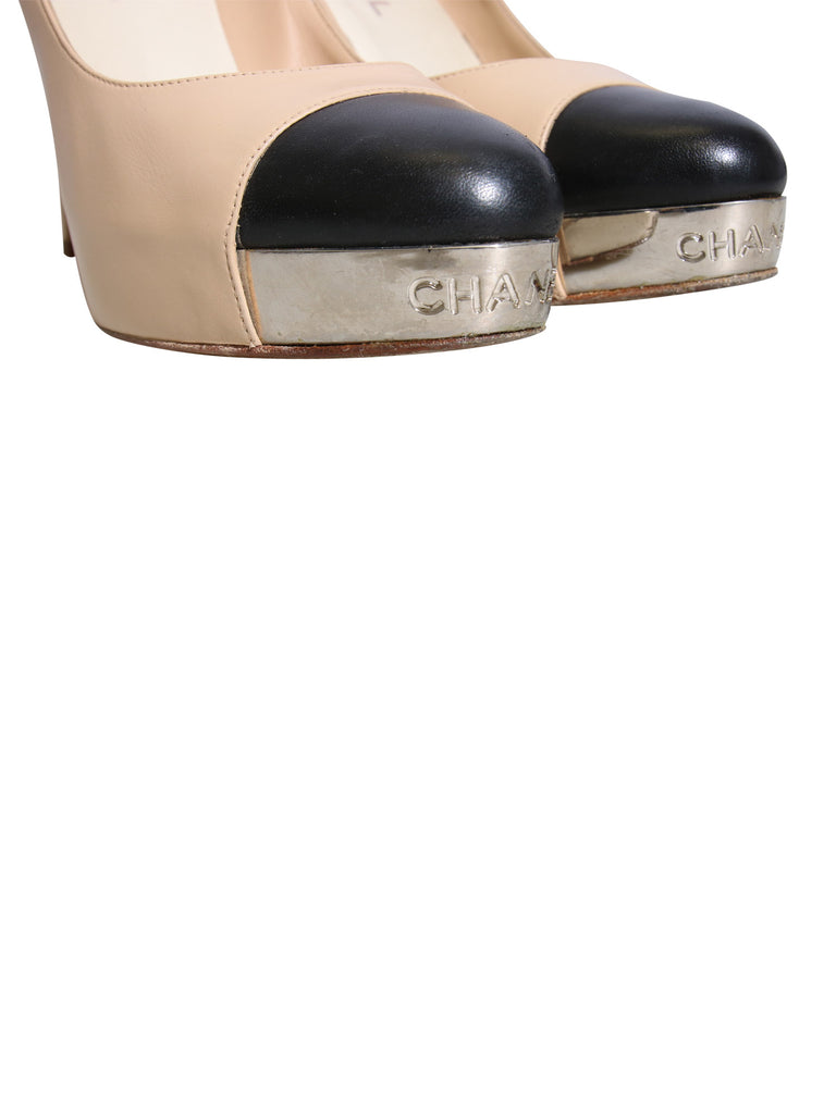Chanel Leather Pumps