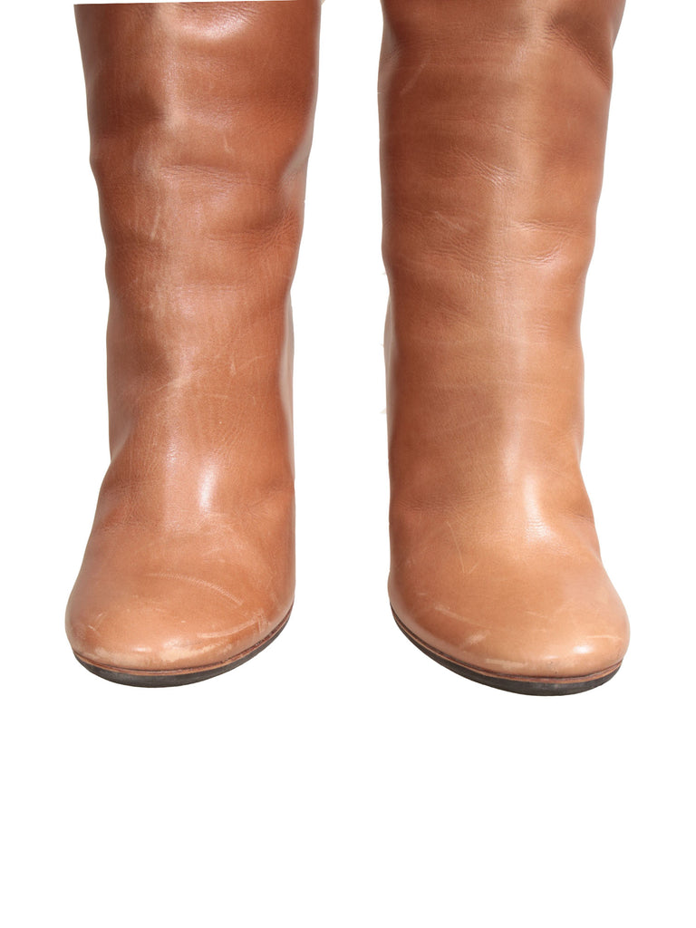 Chloe Knee-High Leather Boots
