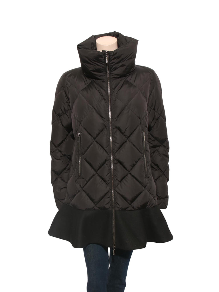 Moncler Vouglans Flounce-Hem Puffer Coat