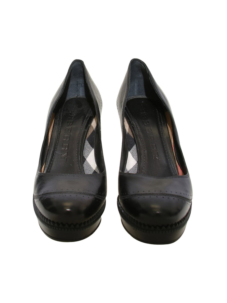 Burberry Leather Pumps