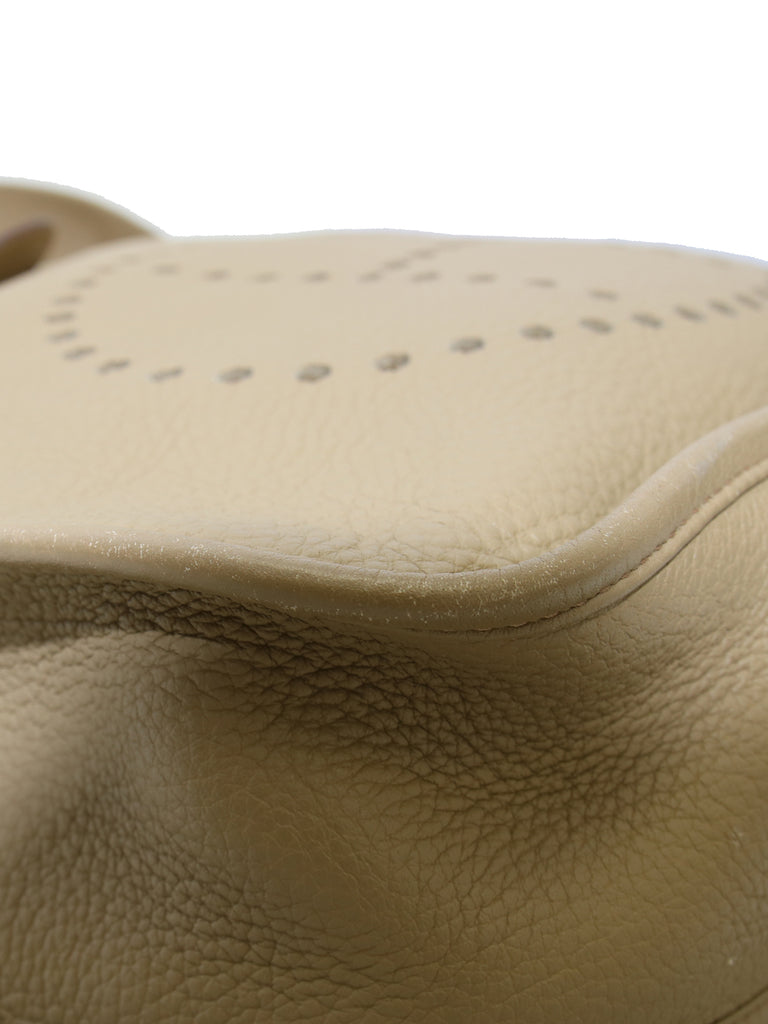 Hermes Evelyne III 33 Cross Body Bag