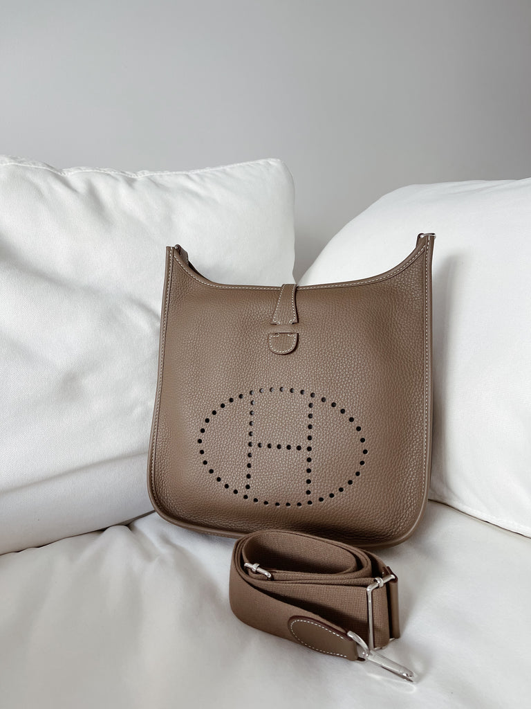 Evelyne 29 Cross Body Bag