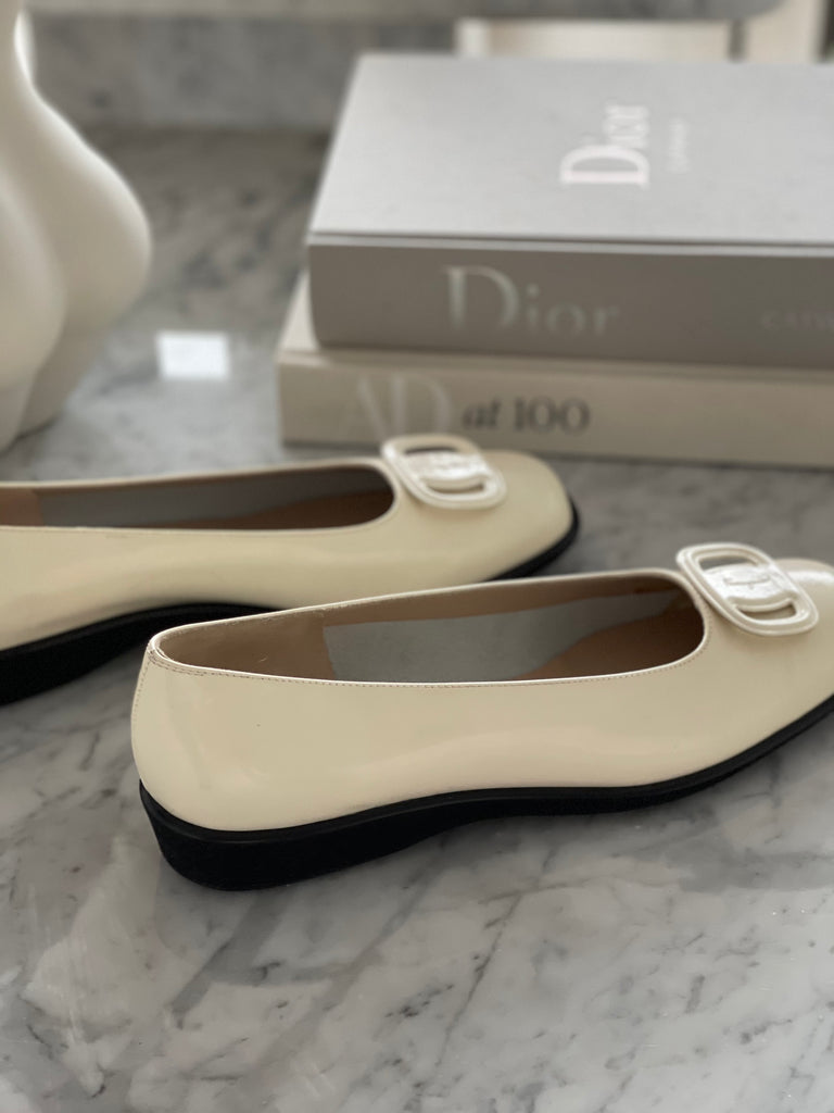 Salvatore Ferragamo Patent Leather Flats