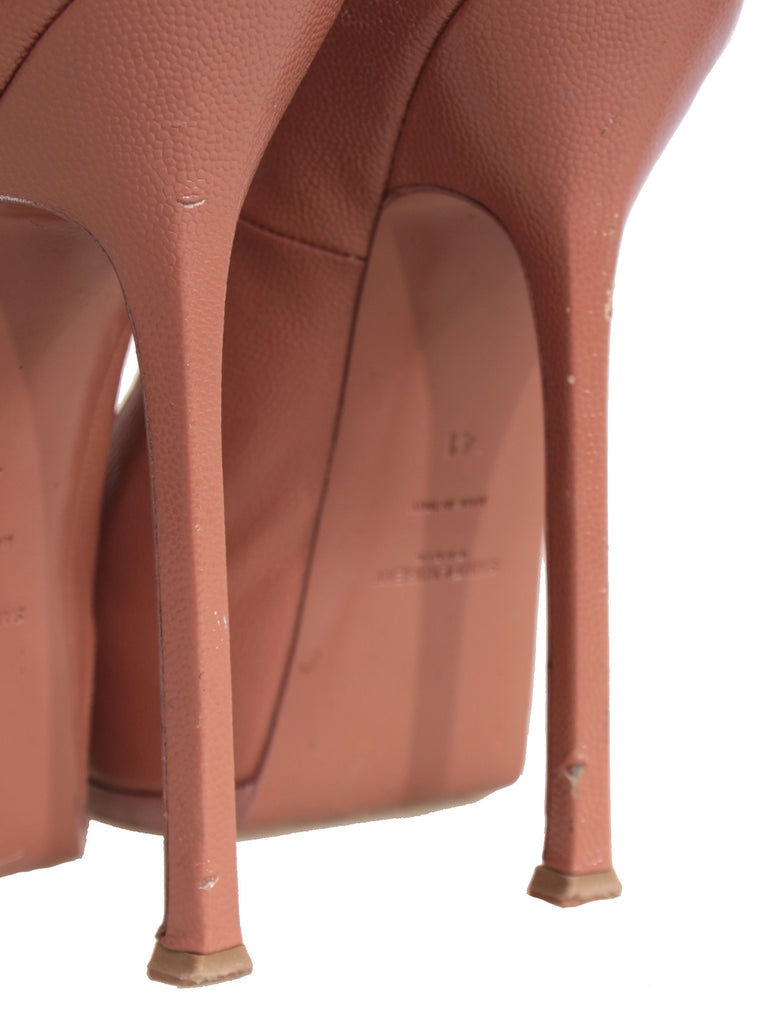 Yves Saint Laurent Tribute Two Pumps