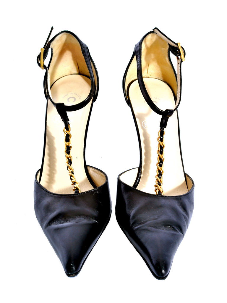 Chanel Pointed Chain Pumps