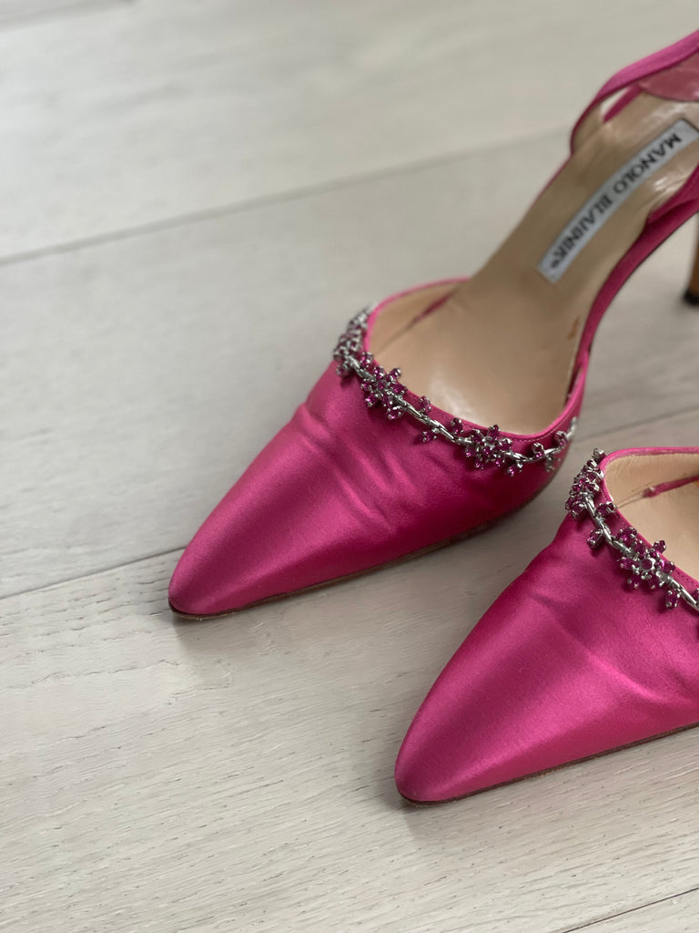 Vintage Embellished Satin Slingback Pumps