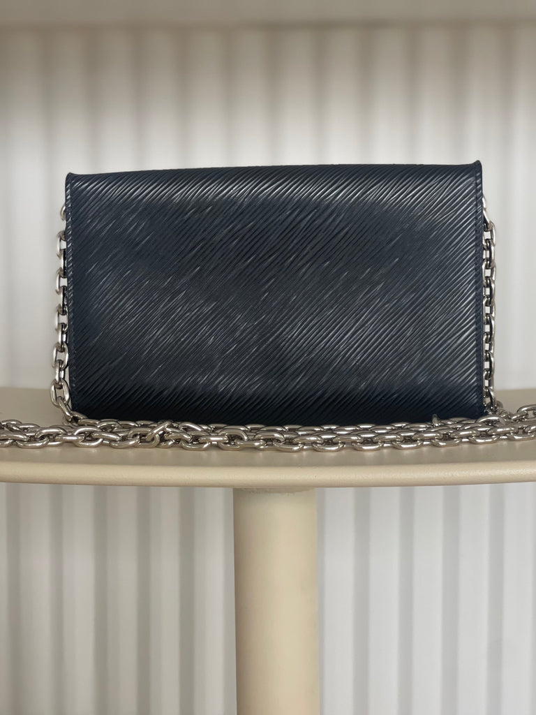 Epi Twist Chain Wallet