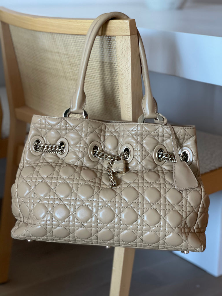 Cannage Leather Chri Chri Bag