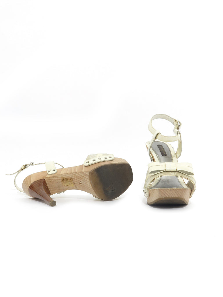Louis Vuitton Monogram Bow Sandals