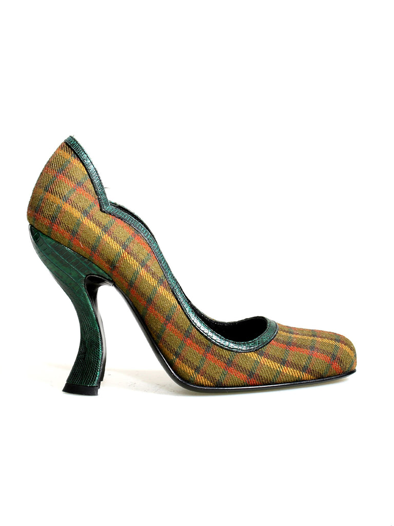 Prada Round-Toe Pumps